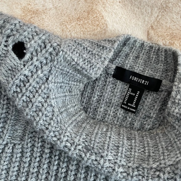 Distressed Knit Sweater - Picture 3 of 4